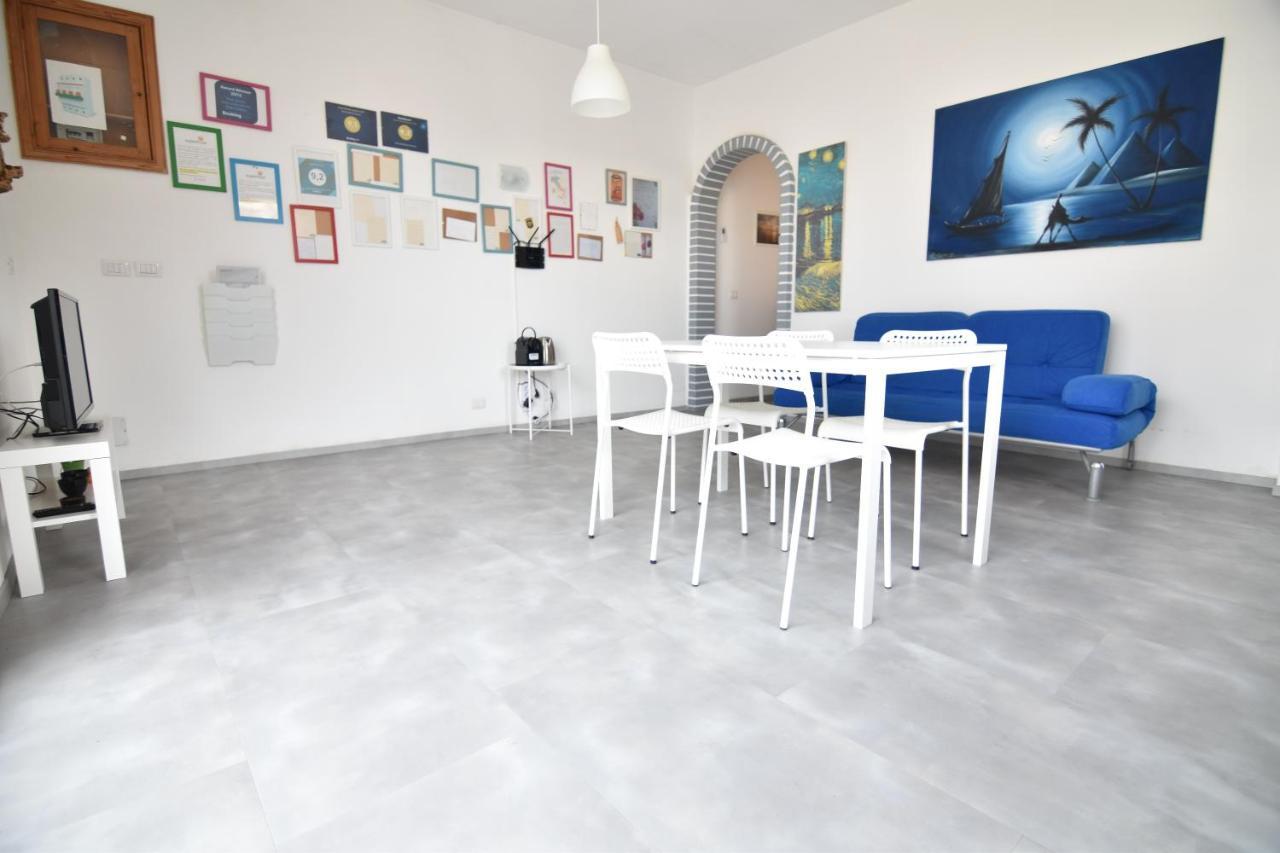 Santa Barbara House Lägenhet Marina di Ragusa Exteriör bild